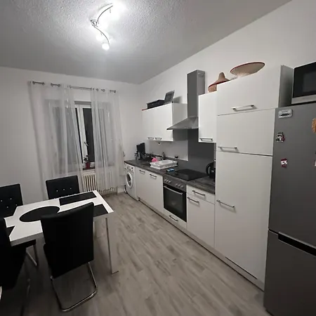 Wohnen Am Wasser - Privatzimmer - Sharing Appartement *