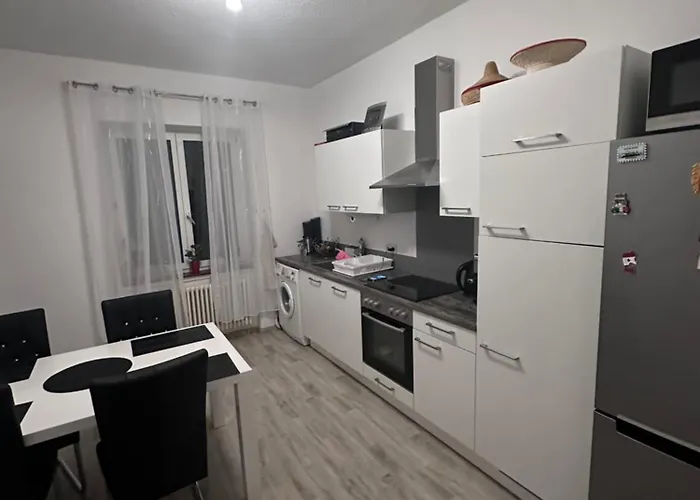 Wohnen Am Wasser - Privatzimmer - Sharing Appartement *